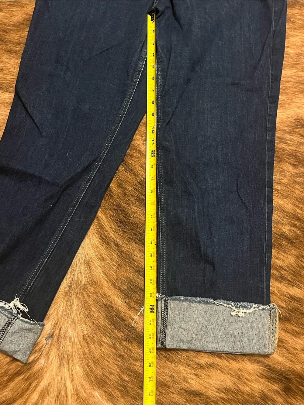 Ariat Dark Blue Relaxed Straight Denim Jeans size 33R - Picture 4 of 5
